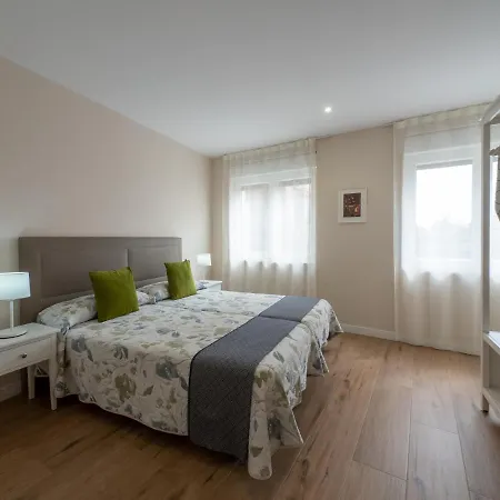 아파트 Apartantiguo San Isidoro10 *